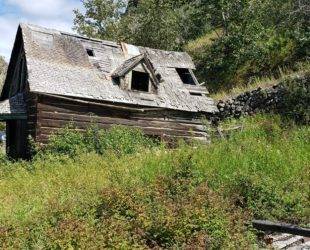 Old Vance House east side